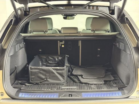 New 2026 Land Rover Range Rover Velar S image 29