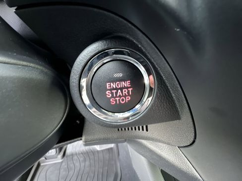 Used 2025 Subaru Forester Touring image 17