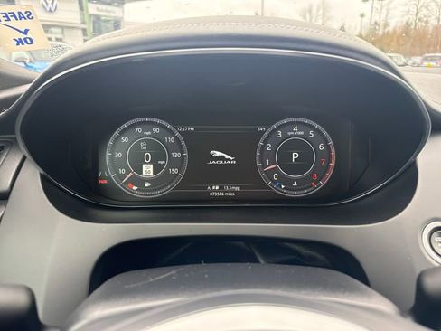 Used 2020 Jaguar E-PACE R-Dynamic SE image 33
