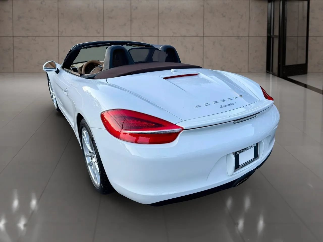 Used 2014 Porsche Boxster RWD image 16