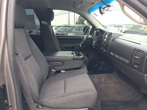 Used 2013 Chevrolet Silverado 1500 LT RWD image 28