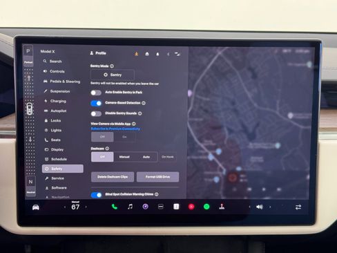 Used 2022 Tesla Model X image 26