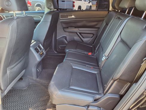 Used 2019 Volkswagen Atlas SE image 15