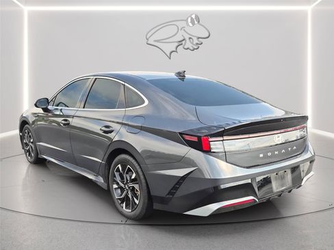 Certified 2024 Hyundai Sonata SEL FWD image 3