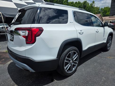 Used 2020 GMC Acadia SLT w/ LPO, Cargo Package FWD image 5