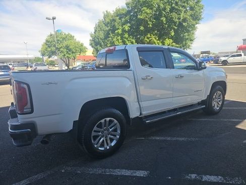 Used 2016 GMC Canyon SLT w/ Driver Alert Package AWD/4WD image 5