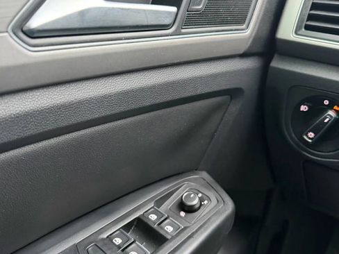 Used 2019 Volkswagen Atlas SE image 26