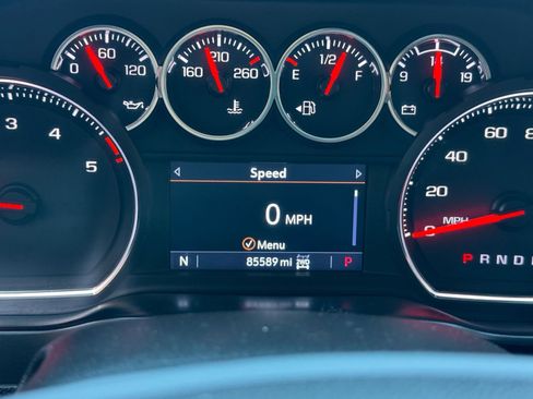 Used 2020 Chevrolet Silverado 2500 LTZ w/ LTZ Texas Edition image 15