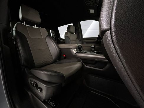 Used 2024 Chevrolet Silverado 1500 ZR2 w/ Technology Package image 14