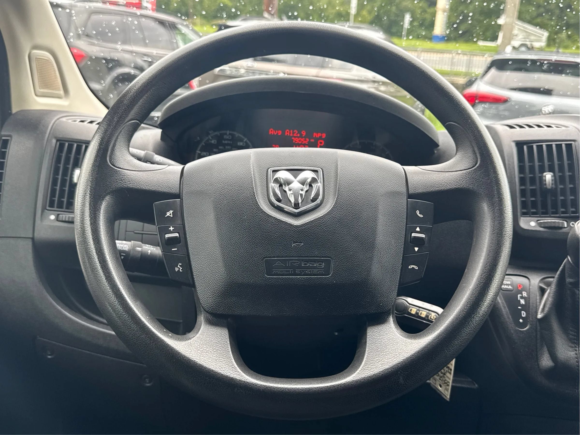 Used 2017 RAM ProMaster 2500 w/ Premium Appearance Group FWD image 17