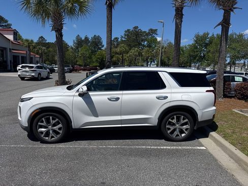 Used 2021 Hyundai Palisade SEL w/ Cargo Package image 2