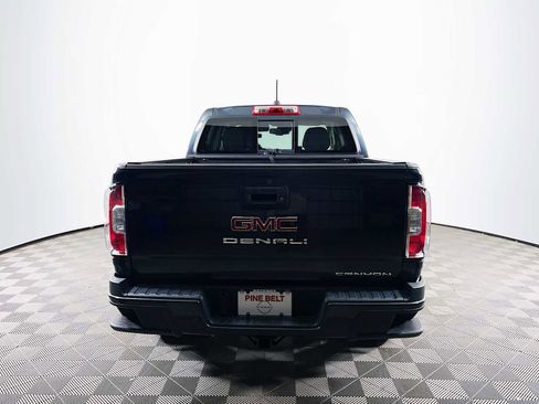 Used 2021 GMC Canyon Denali image 5