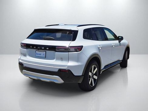 New 2026 Honda Prologue Touring image 4