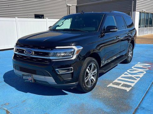 Certified 2024 Ford Expedition Limited image 1