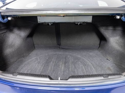 Used 2013 Hyundai Elantra GLS w/ Preferred Pkg image 19