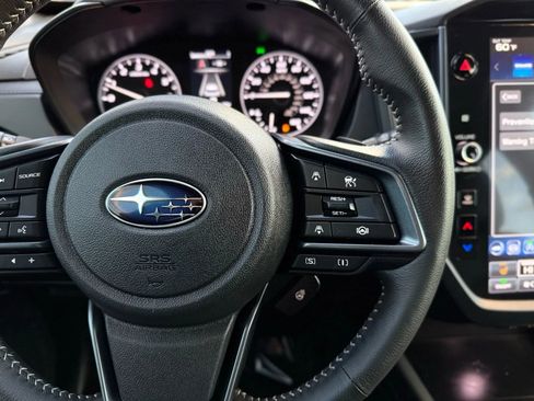 Used 2025 Subaru Forester Limited AWD/4WD image 31