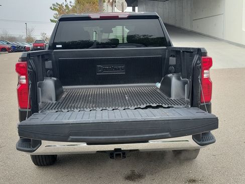 Used 2025 Chevrolet Silverado 1500 LT image 9
