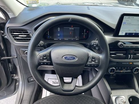 Certified 2025 Ford Escape Active AWD/4WD image 15