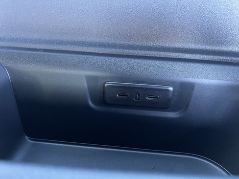 New 2025 Ford Expedition Platinum w/ Stealth Appearance Package image 61