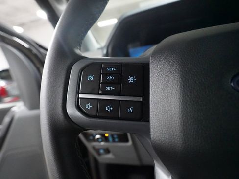 Used 2025 Ford F150 XLT w/ Equipment Group 301A Standard image 17