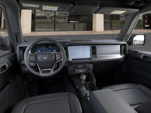 New 2026 Ford Bronco Badlands AWD/4WD image 9