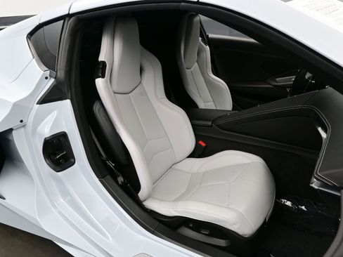 Used 2023 Chevrolet Corvette Stingray Coupe w/ Battery Protection Package image 14