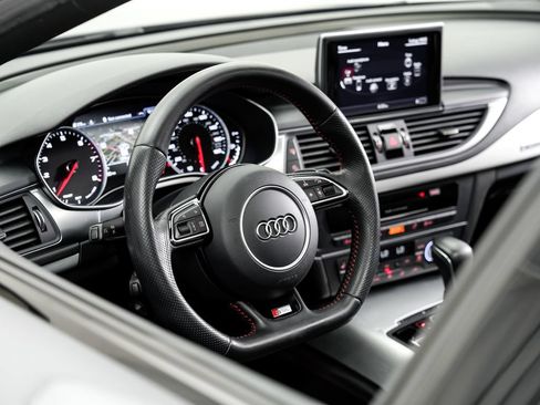 Used 2018 Audi A7 3.0T Premium Plus AWD/4WD image 9