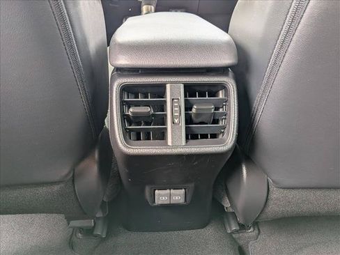 Used 2024 Lexus UX 250h FWD image 17