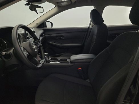 Used 2025 Nissan Sentra S FWD image 17