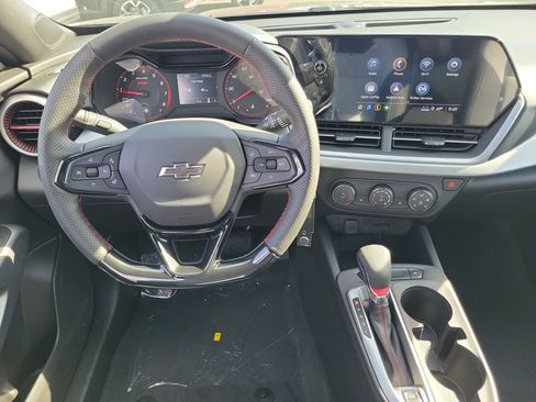 New 2026 Chevrolet Trax RS image 4