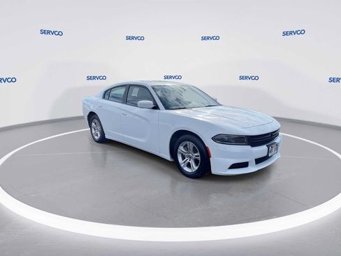 Used 2022 Dodge Charger SXT w/ Leather Interior Group RWD image 2