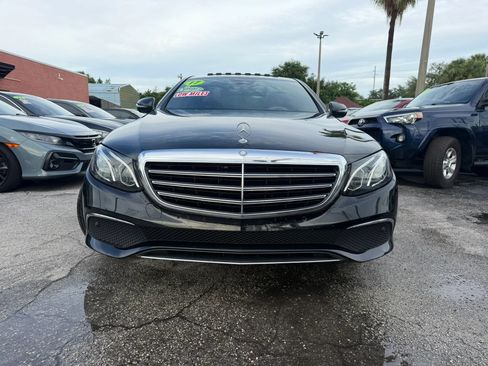 Used 2017 Mercedes-Benz E 300 image 2