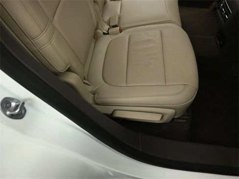 Certified 2023 Lincoln Corsair Reserve w/ Towing Package image 27