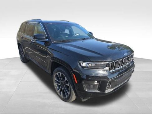Used 2023 Jeep Grand Cherokee L Overland image 7