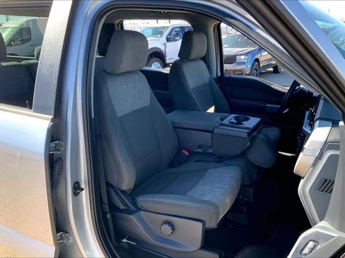 Used 2023 Ford F150 XLT w/ Trailer Tow Package image 8