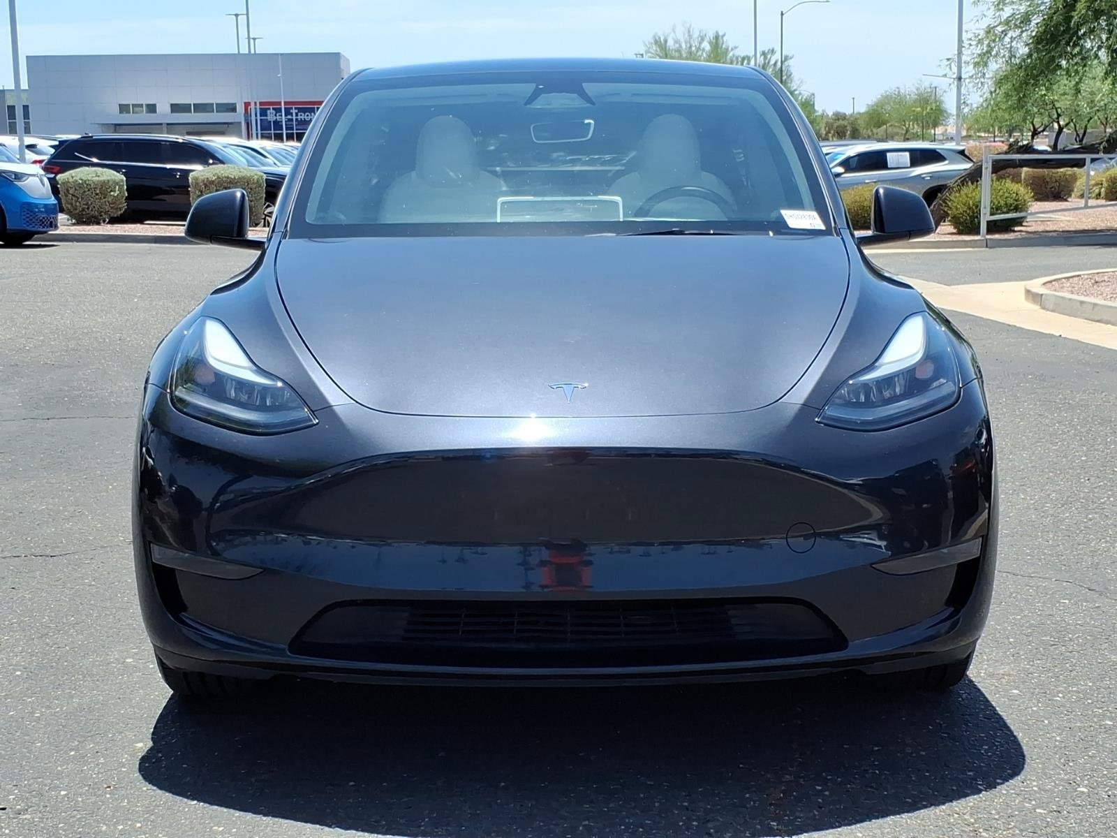Used 2025 Tesla Model Y Long Range RWD image 2
