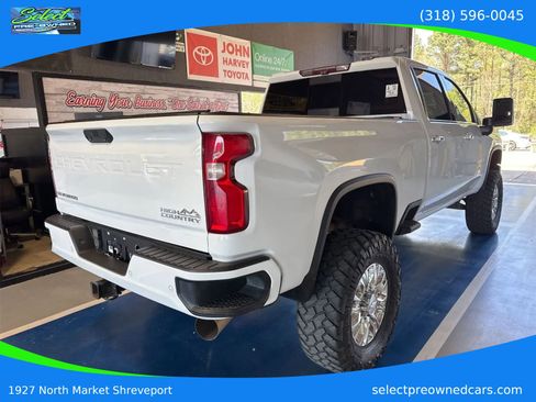 Used 2020 Chevrolet Silverado 2500 High Country w/ Z71 Off-Road Package image 3