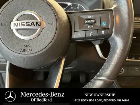 Used 2021 Nissan Rogue SL AWD/4WD image 28