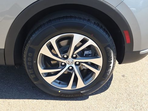 Used 2023 Buick Envision Essence AWD/4WD image 16