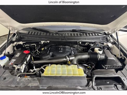 Used 2019 Lincoln Navigator Reserve AWD/4WD image 28