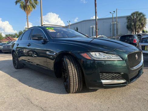 Used 2016 Jaguar XF Premium RWD image 3