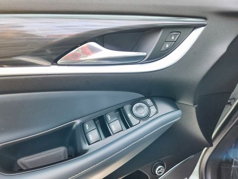 Used 2023 Buick Enclave Essence w/ Experience Buick Package image 14