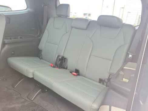 Used 2024 Kia Telluride EX X-Line AWD/4WD image 25