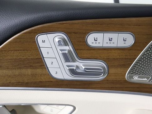 Used 2024 Mercedes-Benz GLE 450 4MATIC image 36