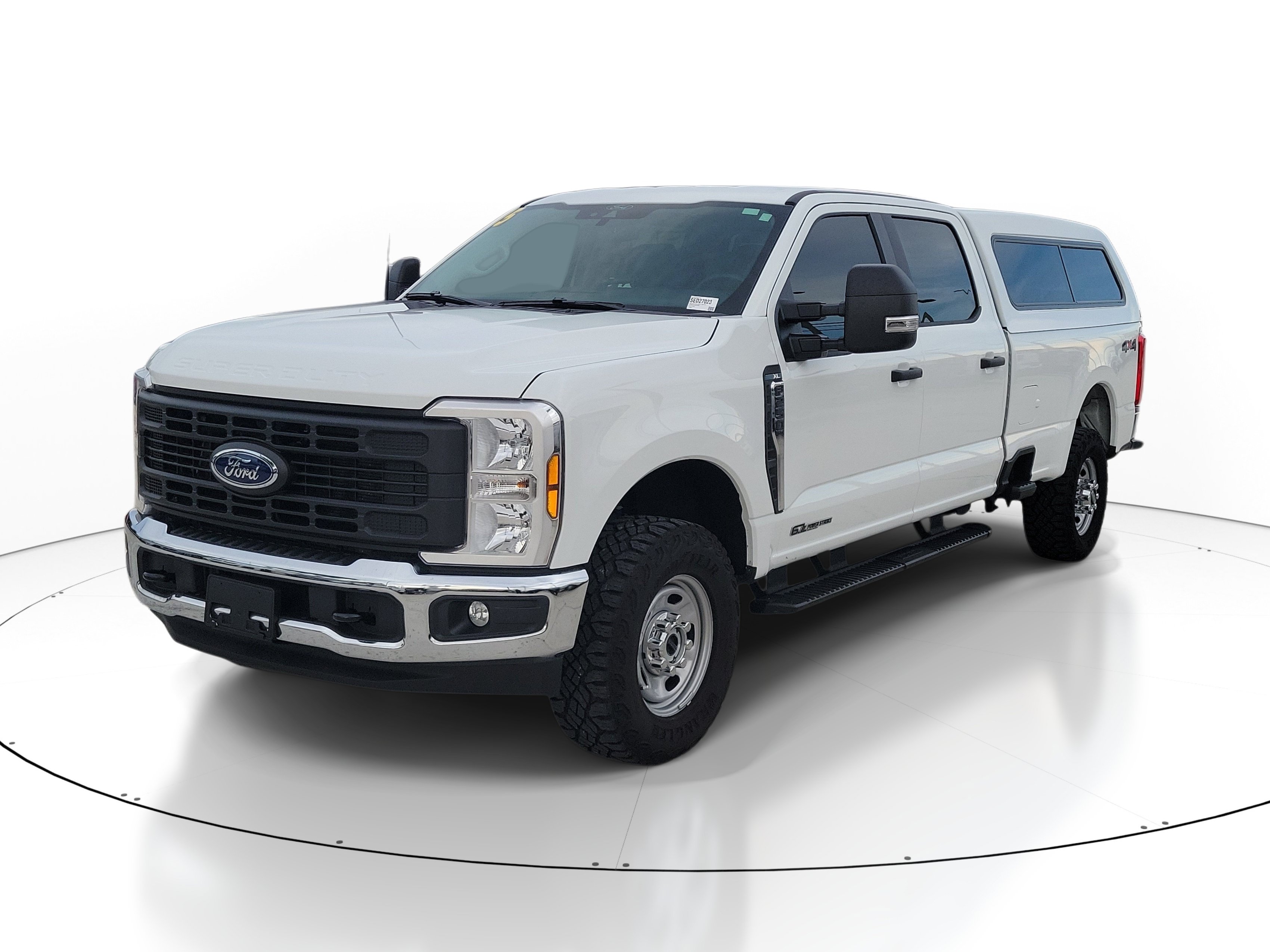 Used 2025 Ford F250 XL AWD/4WD image 3