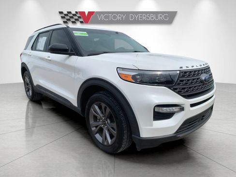 Used 2022 Ford Explorer XLT w/ Equipment Group 202A AWD/4WD image 1