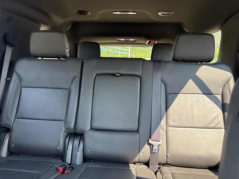 Used 2024 Chevrolet Tahoe LT AWD/4WD image 20