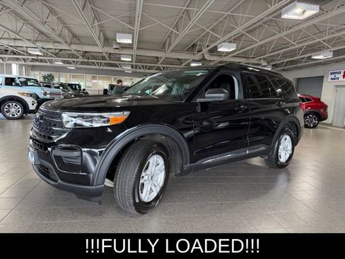 Used 2023 Ford Explorer XLT w/ Class IV Trailer Tow Package AWD/4WD image 4