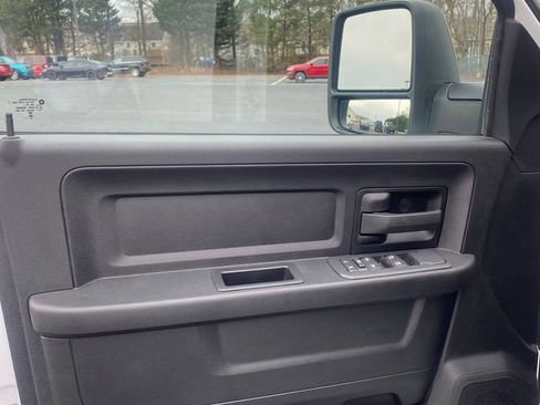 New 2026 RAM 2500 Tradesman w/ Chrome Appearance Group AWD/4WD image 13