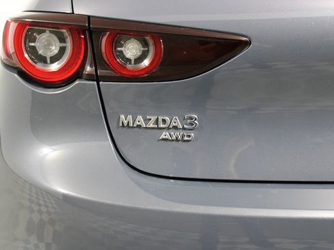 Used 2024 MAZDA MAZDA3 s image 40
